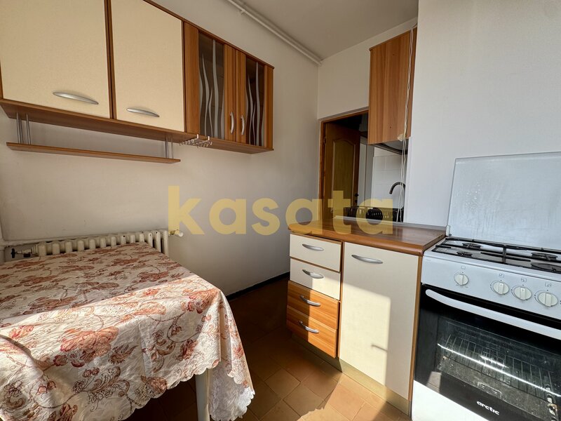 Floreasca apartament 2 camere de vanzare balcon, boxa